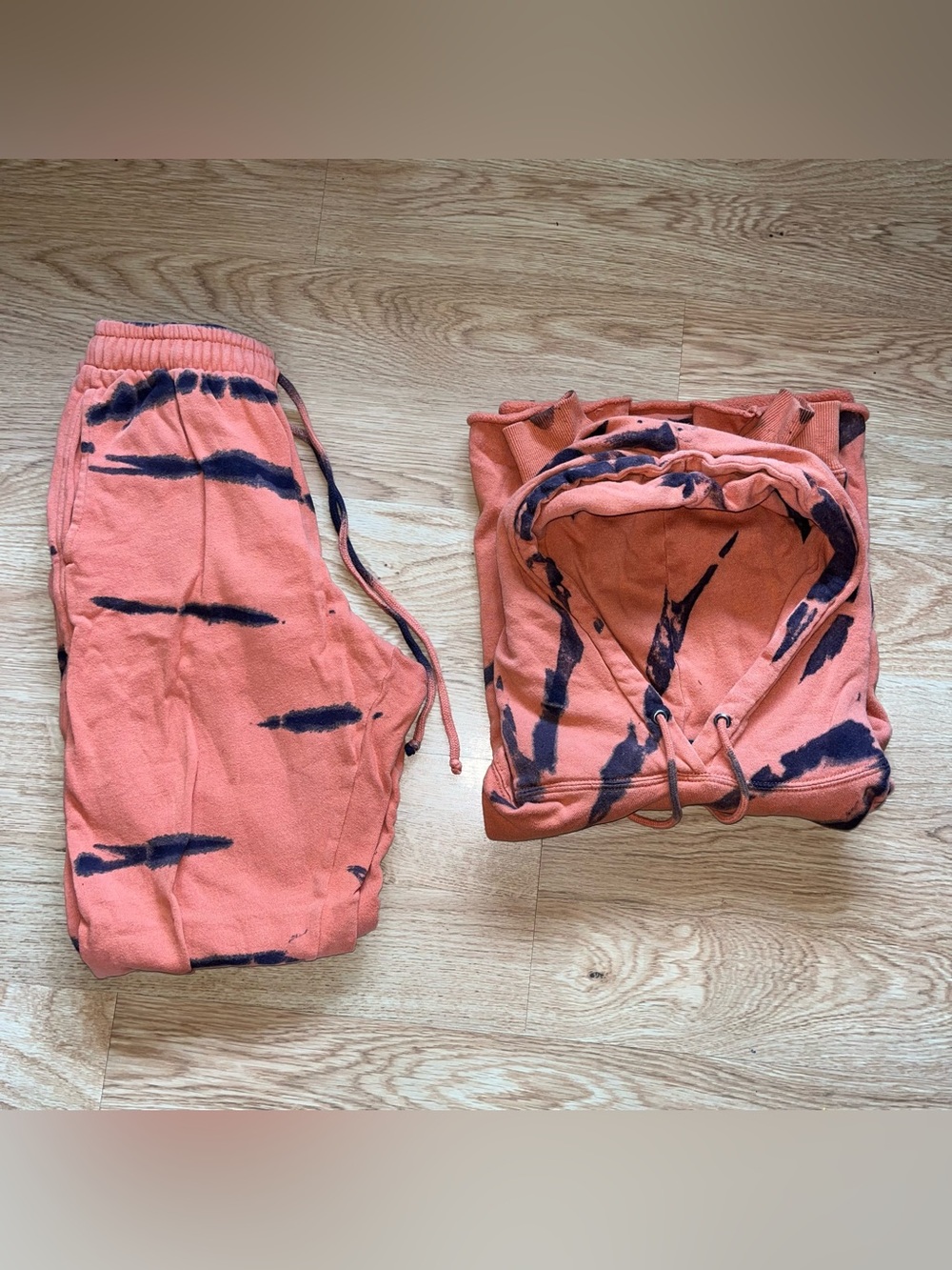 Wild Fable Tie-Dye Hoodie & Jogger Set Orange/Black Pullover Fleece S Top XS Btm